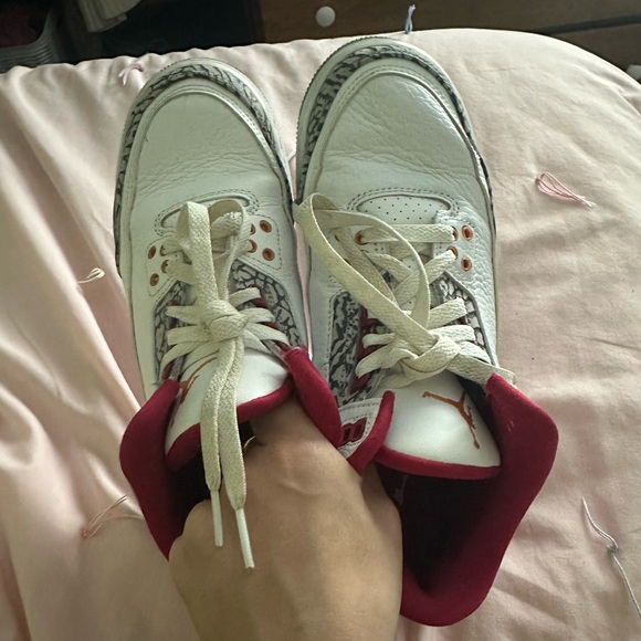 Jordan 3 cardinal red size 7Y/mens 7/womens 8.5 - Picture 5 of 5